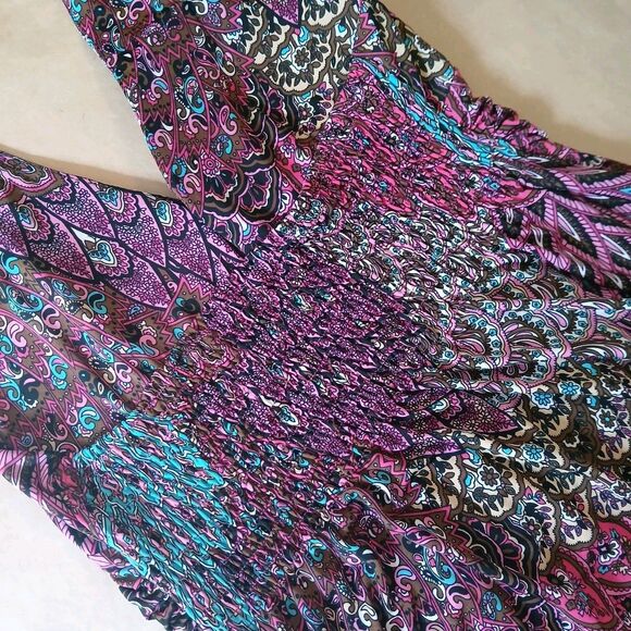 Shoreline Maxi Dress Womens L/XL Halter Smocked Back Pink Paisley Beach Artsy - Picture 7 of 9